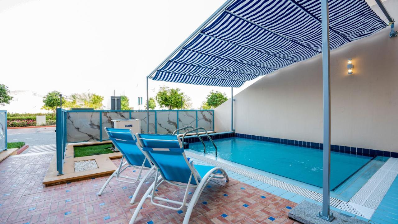 Exclusive Retreat Globalstay'S New 3Br Townhouse With Private Pool Dubai Bagian luar foto