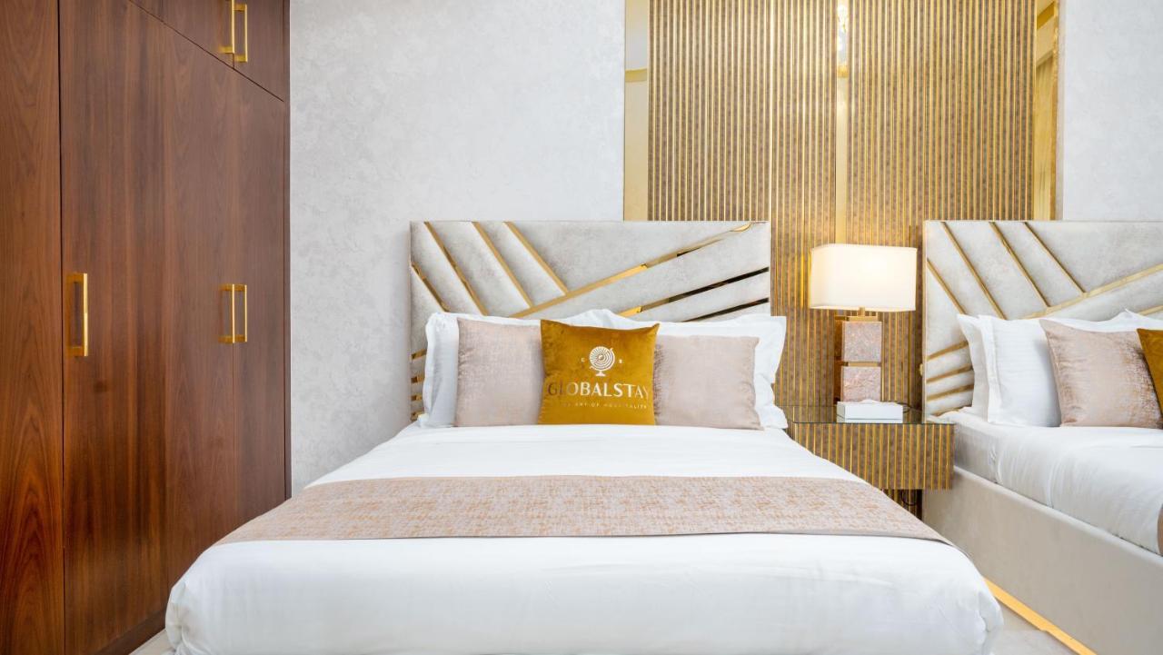 Exclusive Retreat Globalstay'S New 3Br Townhouse With Private Pool Dubai Bagian luar foto